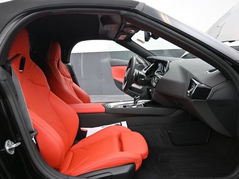 Used 2025 BMW Z4 M40i w/ Premium Package RWD image 19