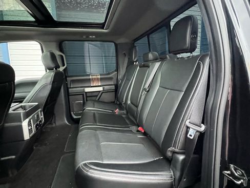 Used 2018 Ford F150 Lariat w/ Equipment Group 502A Luxury image 9