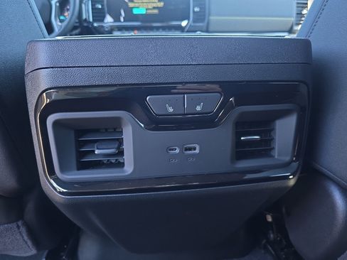 New 2026 Chevrolet Silverado 2500 ZR2 AWD/4WD image 20