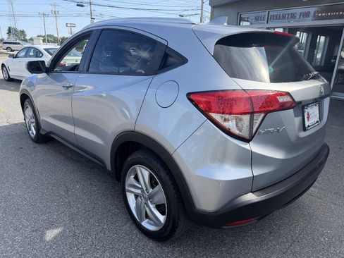 Used 2019 Honda HR-V EX image 5