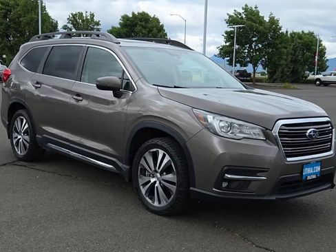 Used 2021 Subaru Ascent Limited w/ Technology Package AWD/4WD image 2