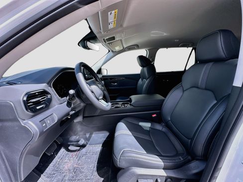 Certified 2025 Honda Pilot EX-L image 14