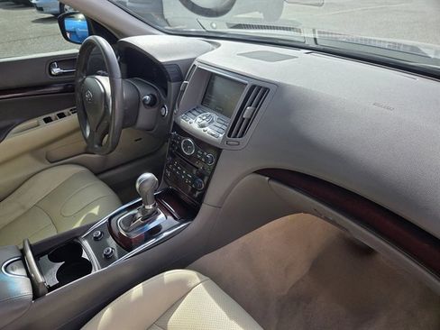 Used 2013 INFINITI G37 Journey w/ Premium Pkg RWD image 4