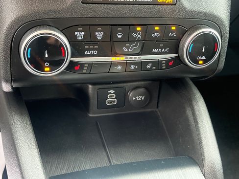 Certified 2024 Ford Escape Active AWD/4WD image 13