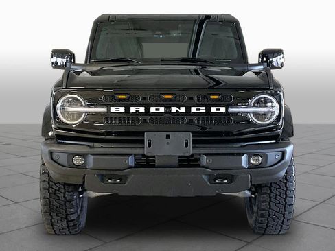 Used 2025 Ford Bronco Outer Banks AWD/4WD image 3