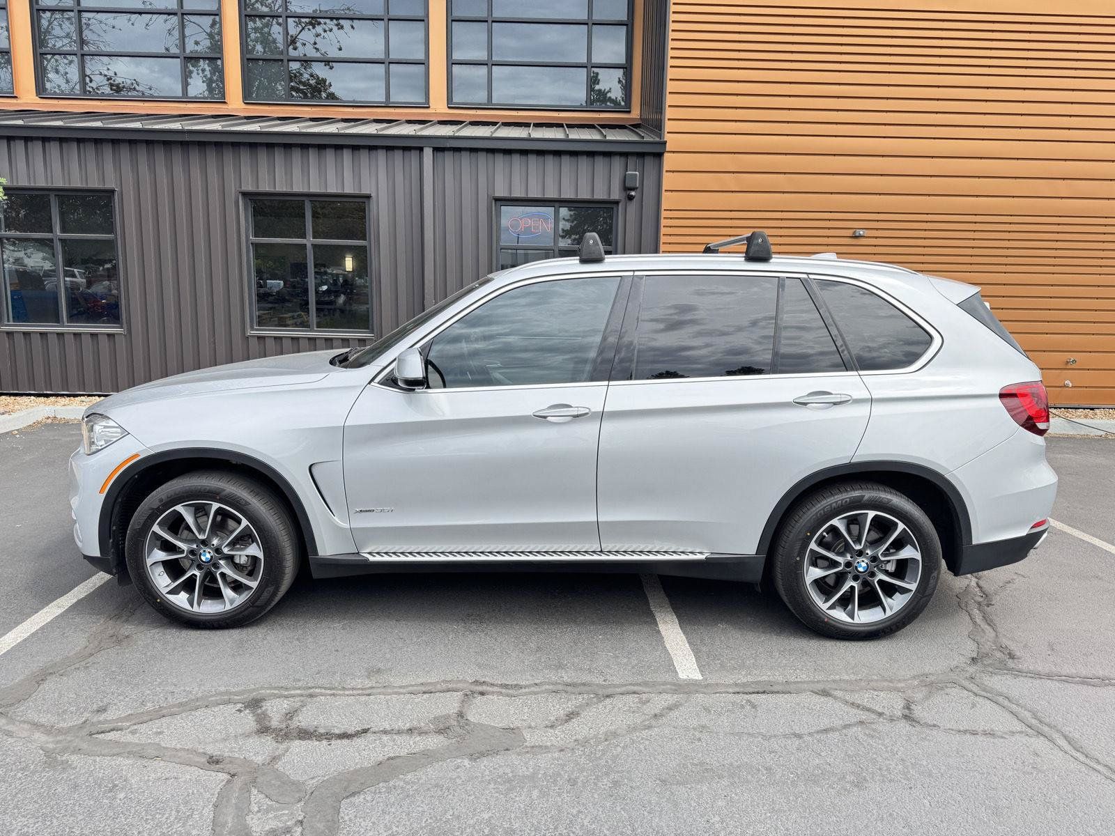 Used 2018 BMW X5 xDrive35i AWD/4WD image 2