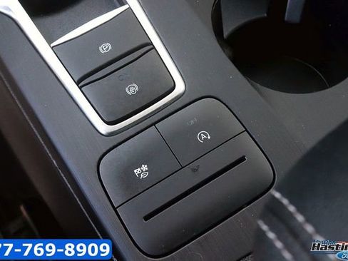 Certified 2022 Ford Escape S image 18