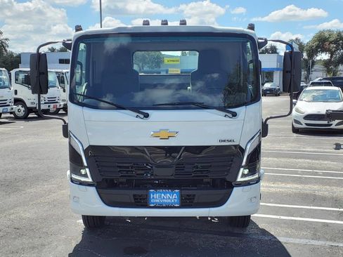 New 2025 Chevrolet Low Cab Forward 5500 XD image 2