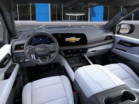 New 2026 Chevrolet Suburban Premier w/ Sun And Tow Package RWD image 15
