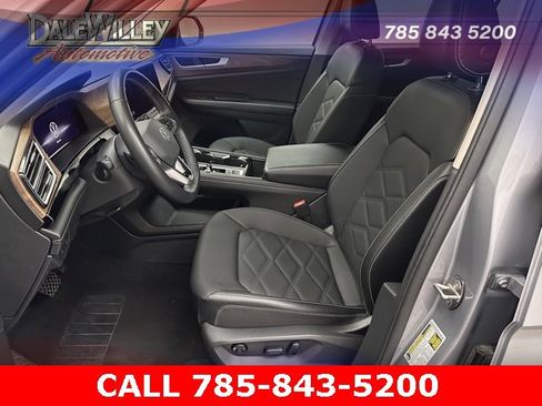 Used 2024 Volkswagen Atlas SE image 15