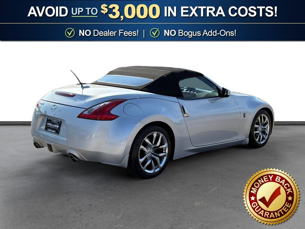 Used 2012 Nissan 370Z Touring RWD image 7