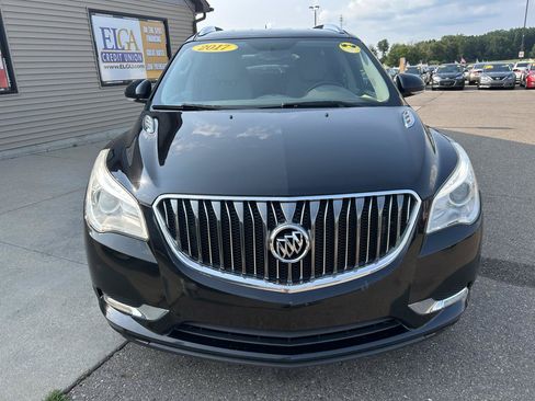 Used 2017 Buick Enclave Convenience FWD image 2