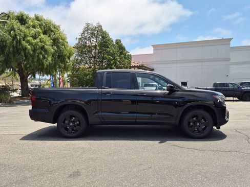 New 2026 Honda Ridgeline Black Edition image 12
