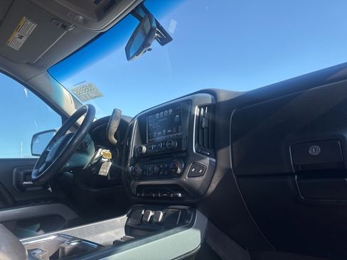 Used 2017 Chevrolet Silverado 1500 LT w/ All Star Edition image 27