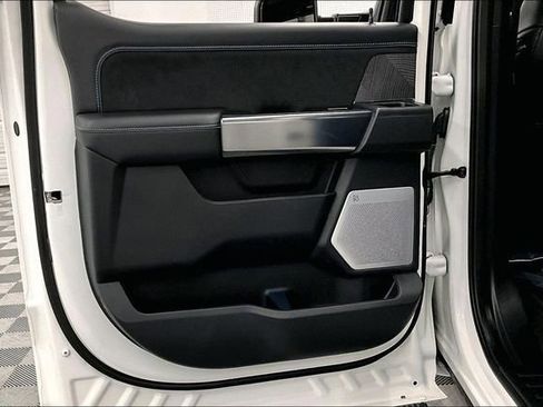 Used 2025 Ford F350 Platinum AWD/4WD image 24