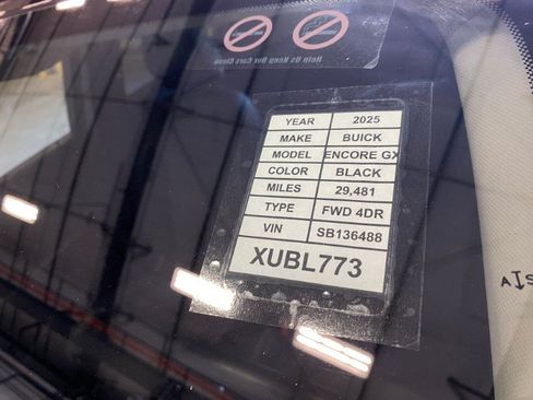 Used 2025 Buick Encore GX Preferred FWD image 35