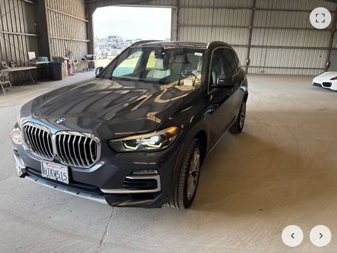 Used 2021 BMW X5 xDrive40i w/ Premium Package AWD/4WD image 1