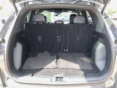 Used 2025 Ford Escape ST-Line Select AWD/4WD image 10