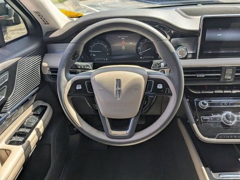 Used 2022 Lincoln Corsair FWD image 16