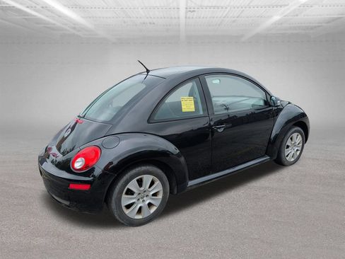 Used 2008 Volkswagen Beetle S FWD image 14