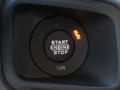 New 2026 Jeep Gladiator Mojave w/ Safety Group image 13