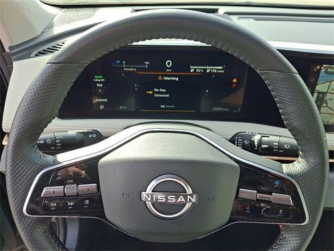 Used 2023 Nissan Ariya AWD image 20