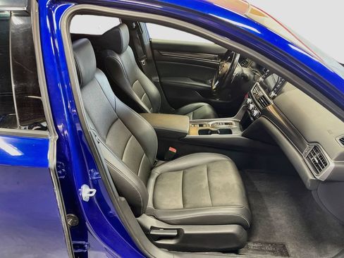 Used 2022 Honda Accord Sport image 25