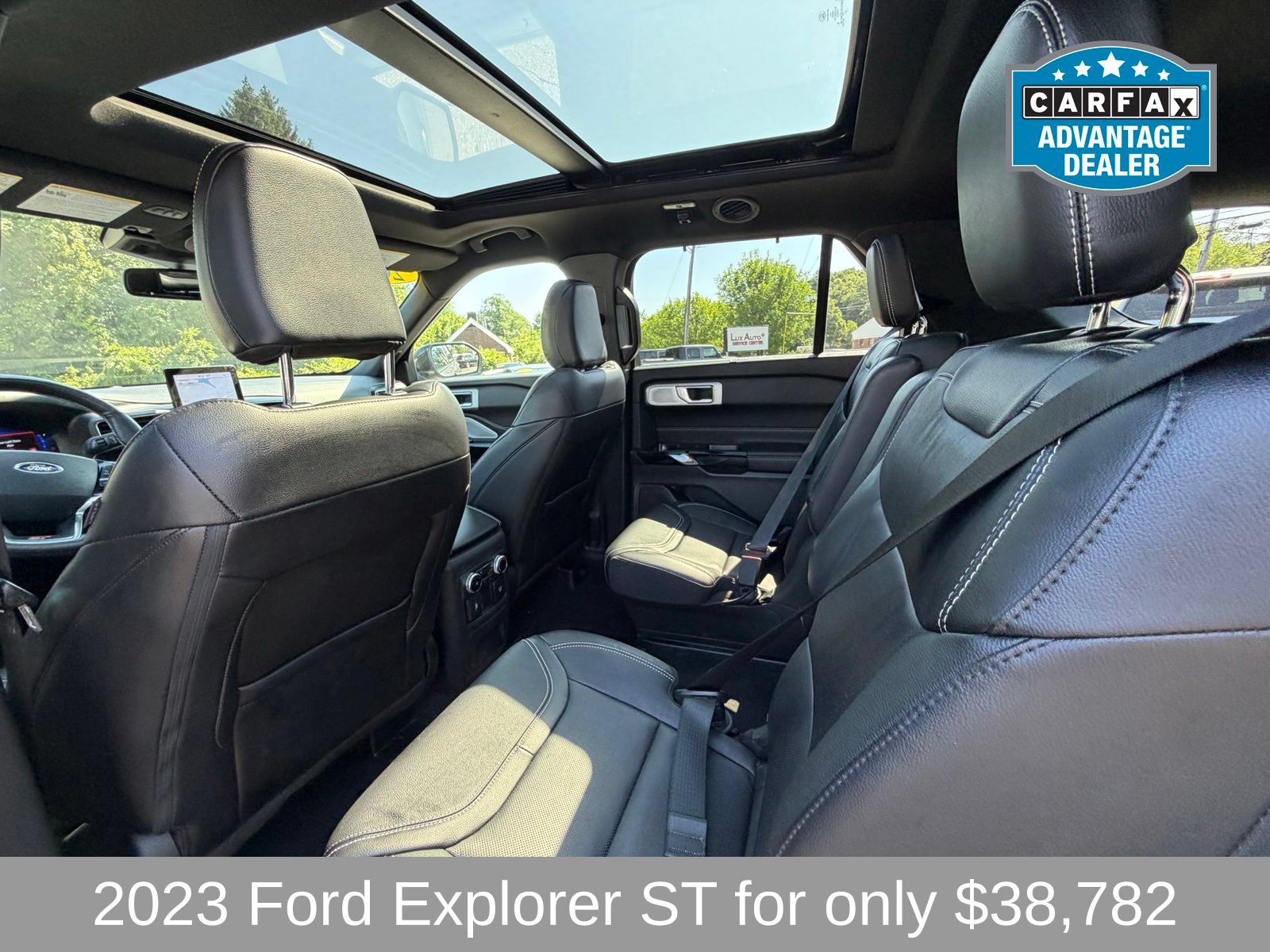 Used 2023 Ford Explorer ST w/ Equipment Group 401A AWD/4WD image 8