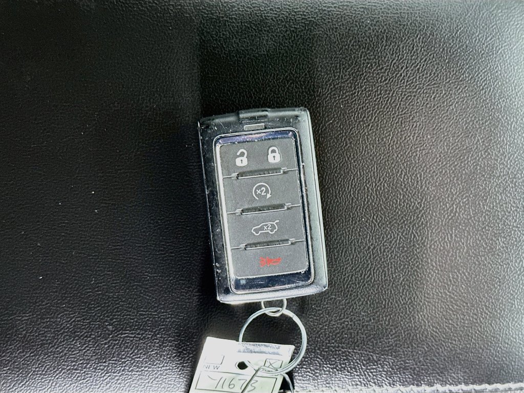 Used 2025 Jeep Grand Cherokee Altitude AWD/4WD image 35