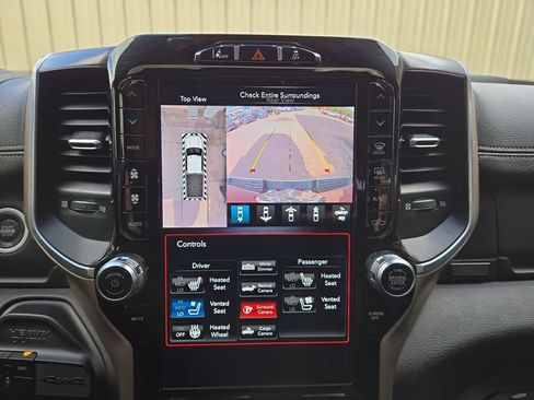 Used 2020 RAM 2500 Laramie image 25