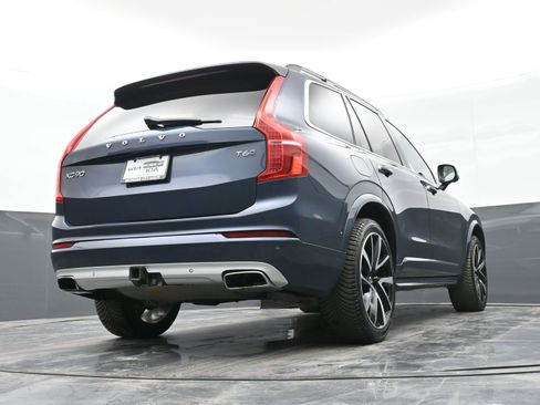 Used 2018 Volvo XC90 T6 Momentum w/ Convenience Package image 43