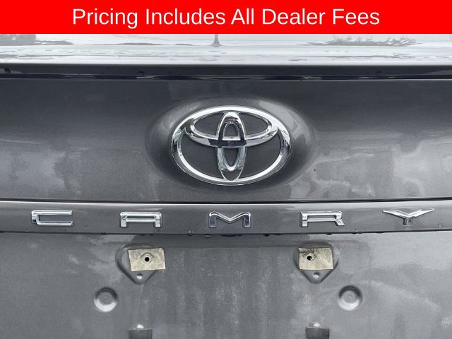 Used 2024 Toyota Camry SE FWD image 6