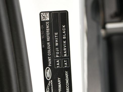 Used 2023 Land Rover Defender 130 X-Dynamic SE AWD/4WD image 24