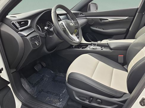 Used 2022 INFINITI QX55 Luxe w/ Cargo Package AWD/4WD image 12