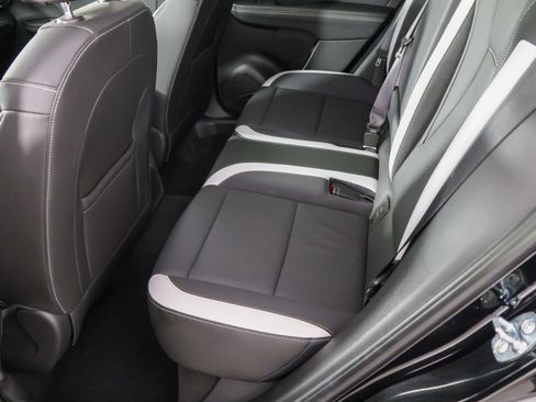 Used 2024 Buick Envision Sport Touring AWD/4WD image 19
