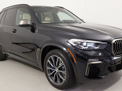 Used 2021 BMW X5 M50i w/ Premium Package image 7
