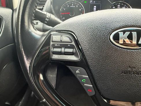 Used 2018 Kia Forte S image 15