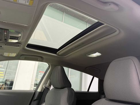 Certified 2025 Subaru Crosstrek 2.0i Premium image 14