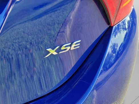 Used 2017 Toyota Corolla XSE FWD image 21
