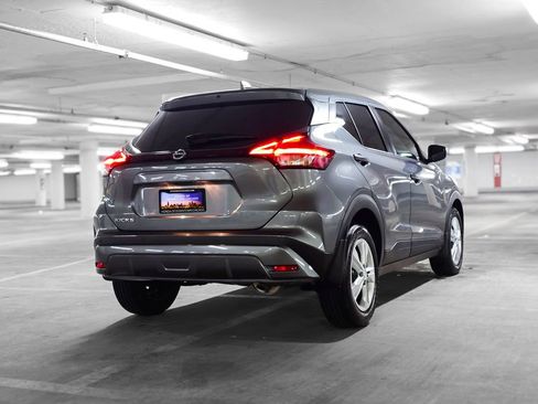 Used 2025 Nissan Kicks Play S image 7