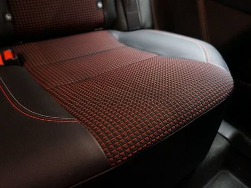 Certified 2025 Nissan Kicks SR AWD/4WD image 55