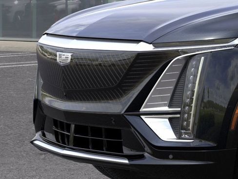 New 2025 Cadillac Lyriq Luxury image 14