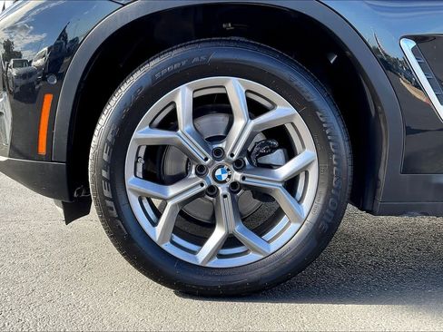Used 2023 BMW X3 xDrive30i w/ Premium Package w/ZPA image 12