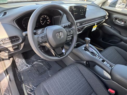 New 2027 Honda HR-V LX image 13