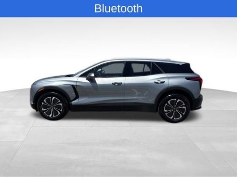 Used 2024 Chevrolet Blazer EV LT AWD/4WD image 7