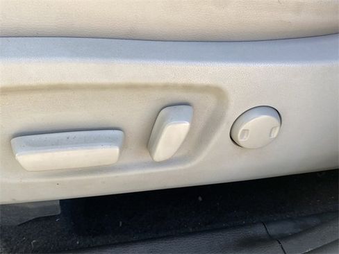 Used 2019 Toyota Highlander Plus image 20