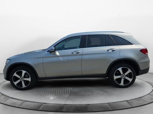 Used 2021 Mercedes-Benz GLC 300 w/ Premium Package image 2