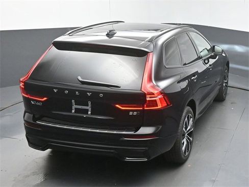 Used 2025 Volvo XC60 B5 Plus w/ Protection Package Premier image 47