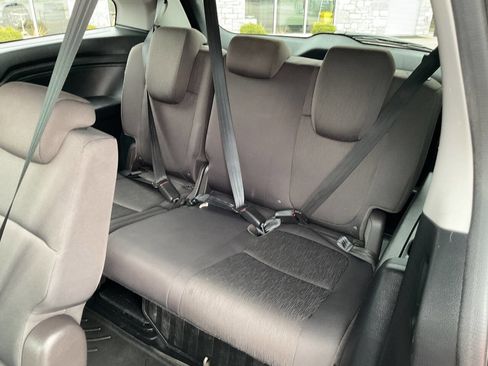 Used 2018 Honda Odyssey EX image 36