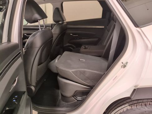 Certified 2022 Hyundai Tucson Limited image 16